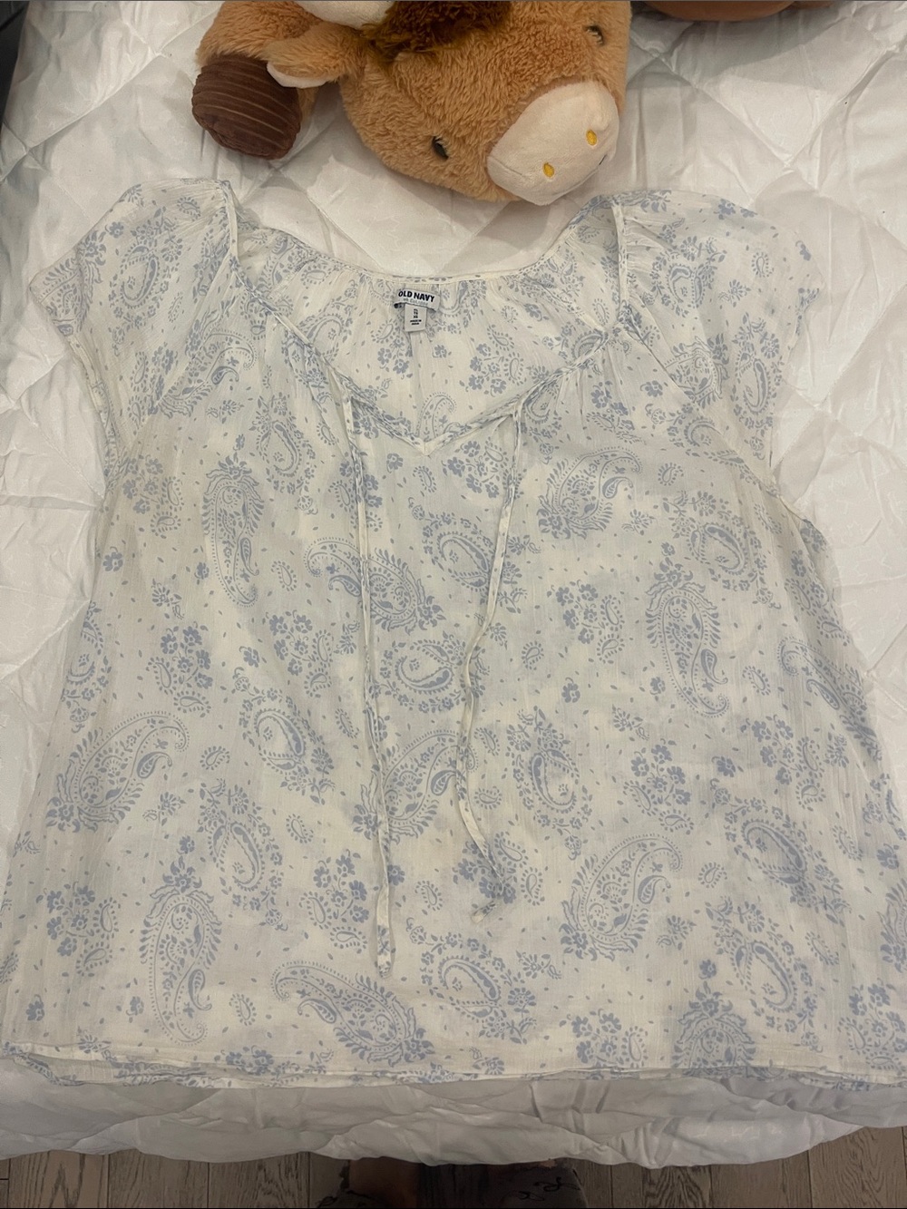 Old Navy White Top with Light Blue Paisley Tie-Neck